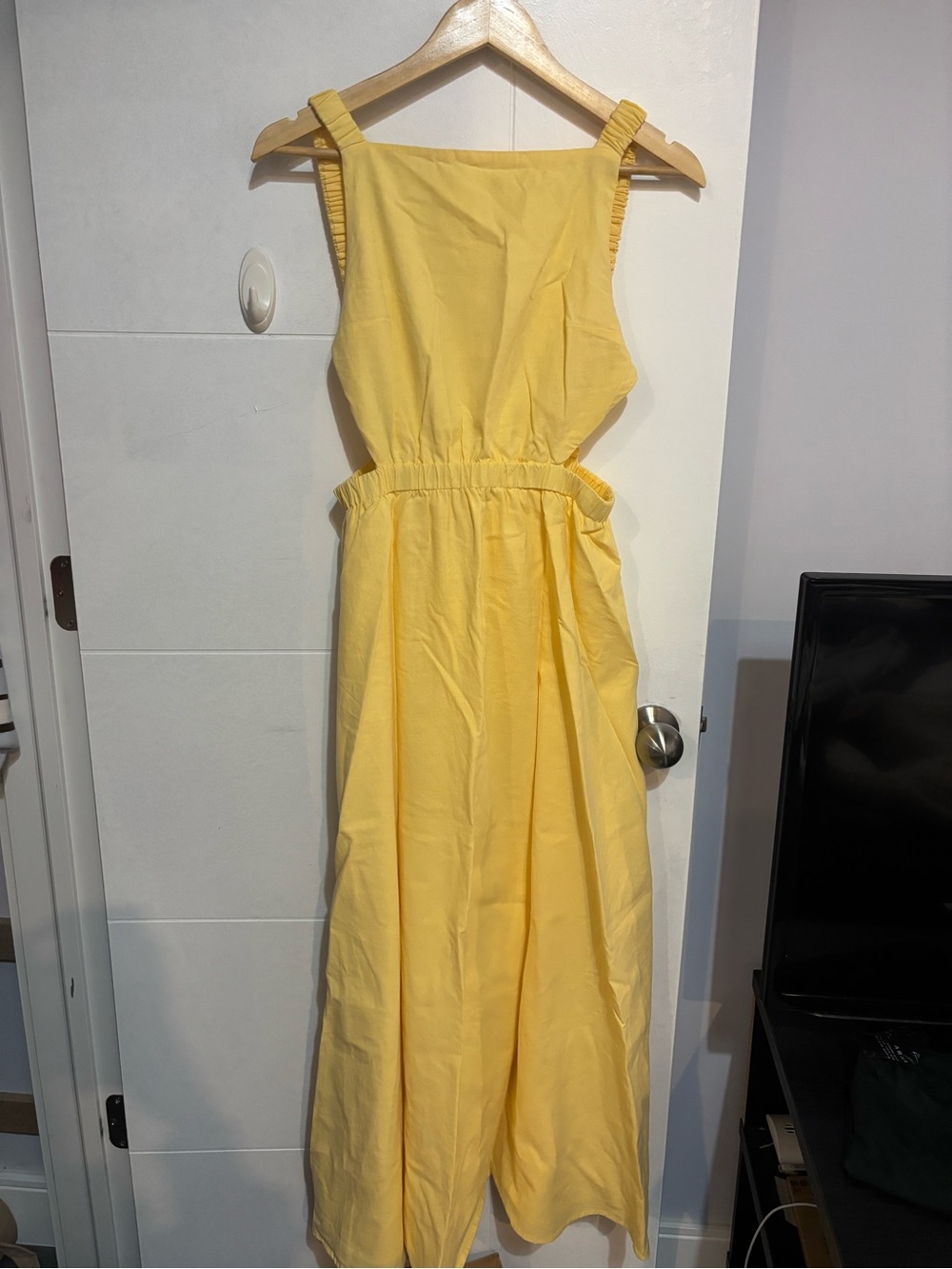 Beginning Boutique Yellow Maxi Dress